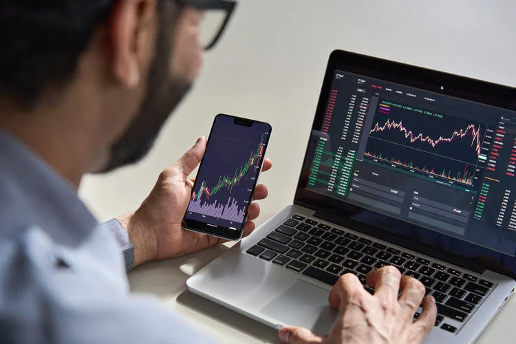 hire-blockchain-app-developer:-a-comprehensive-guide-for-businesses